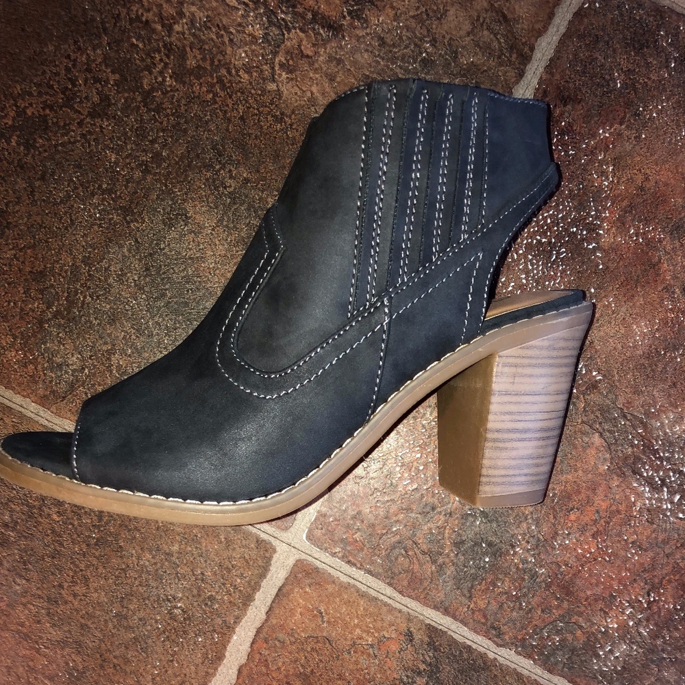 Open toe booties